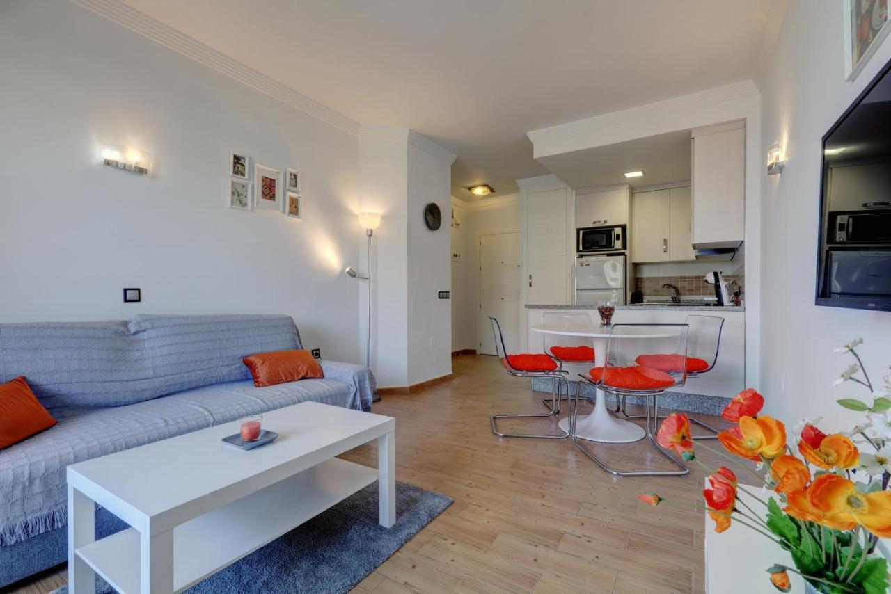074 - Fabulous Sea View Apartment In Benal Beach Complex Benalmádena Eksteriør bilde