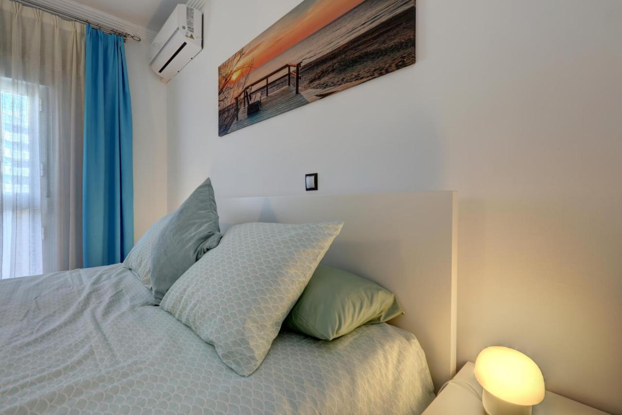 074 - Fabulous Sea View Apartment In Benal Beach Complex Benalmádena Eksteriør bilde