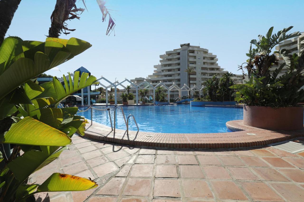 074 - Fabulous Sea View Apartment In Benal Beach Complex Benalmádena Eksteriør bilde